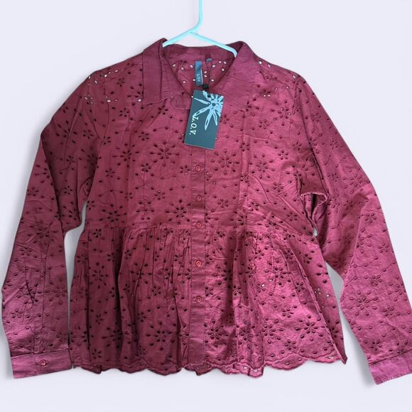 100% Cotton NWT Maroon / Burgundy Blouse with Eyelet peplum button down details - Picture 2 of 6